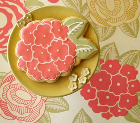 miette-wallpaper-cookie-hydrangea